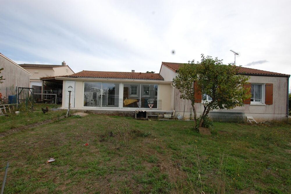 Vente Maison Pavillon de charme à Jonzac, 138 m² habitables Saint-germain-de-lusignan