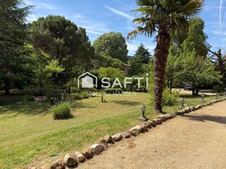  Maison à vendre 15 + pièces 523 m²