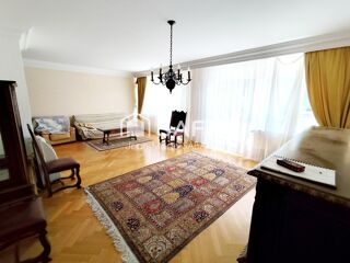  Maison  vendre 9 pices 175 m