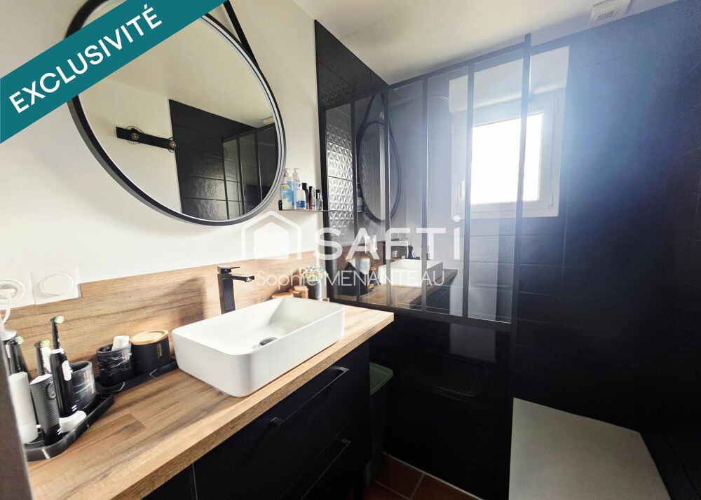 Vente Maison Longvilliers: Plain pied, piscine et Solaire ! Longvilliers