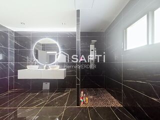  Maison � vendre 15 + pi�ces 584 m�