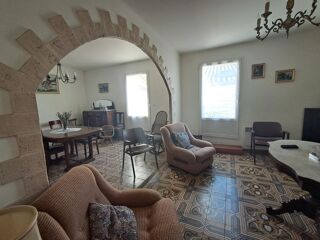 Maison 5 pièces 130 m² · à Pouzolles · 130 m² · 176 000 €