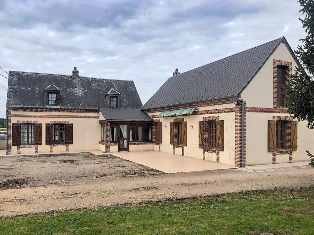 Maison traditionnelle en bon état général avec dépendances
