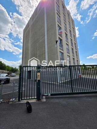  Parking / Garage à vendre 