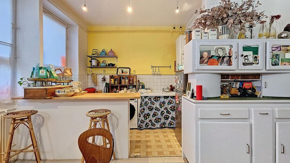 Vente Appartement APPARTEMENT ATYPIQUE AVEC COURETTE PRIVATIVE Le pre-saint-gervais