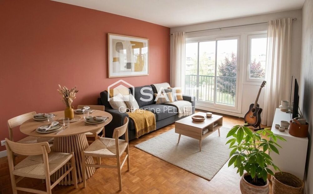 T2 lumineux avec balcon, parking et cave à 8 min du RER C