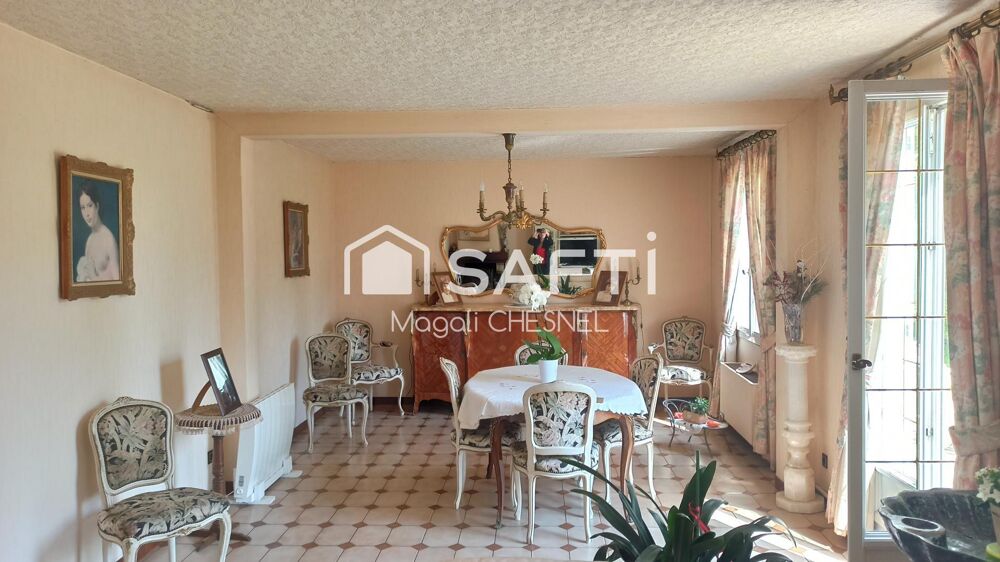 Maison d'environ 148 m² sur un terrain de 7502 m² dont 2200 m² constructible à VIGNOC
