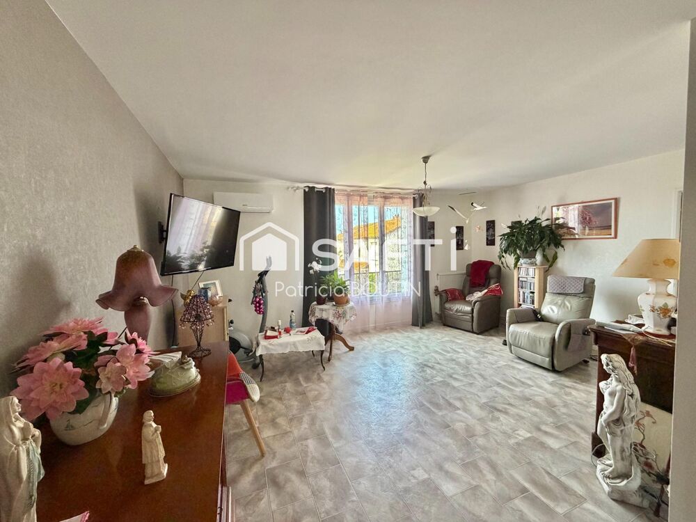 PAVILLON 2 CHAMBRES, GARAGE + STUDIO ET JARDIN A AIFFRES !