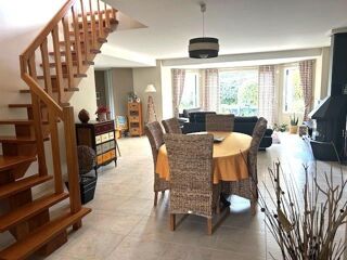 Maison � vendre 8 pi�ces 265 m�