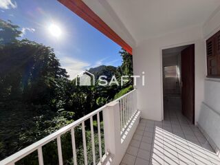 Vente Maison Maison T3 dans le bourg de Fond Saint Denis Fonds-saint-denis