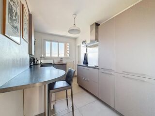  Appartement � vendre 4 pi�ces 83 m�