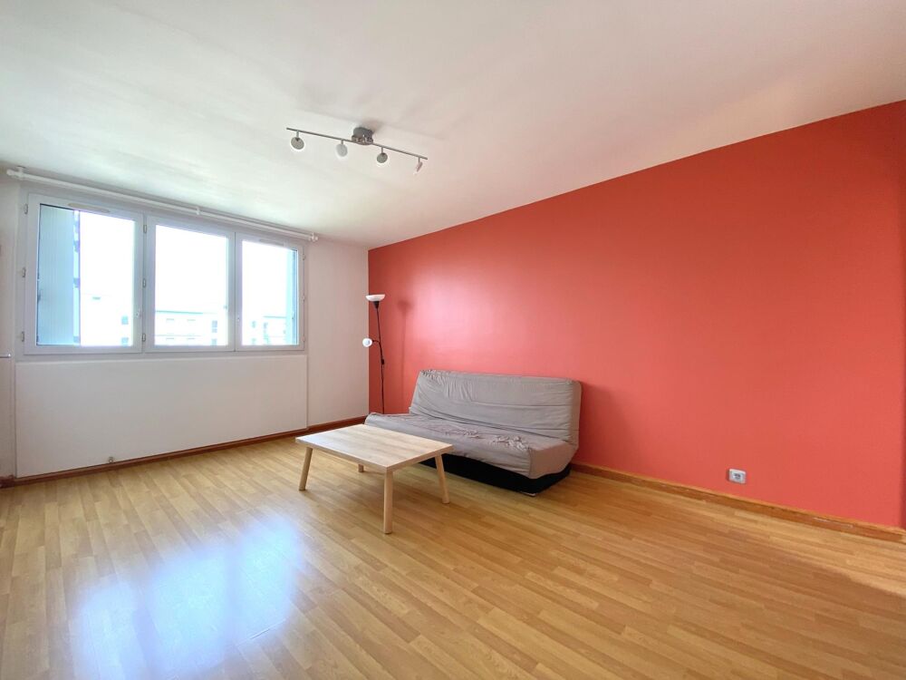 Appartement 2 pièces de 44m2 avec cave