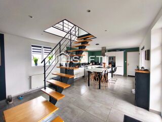  Maison � vendre 7 pi�ces 180 m�