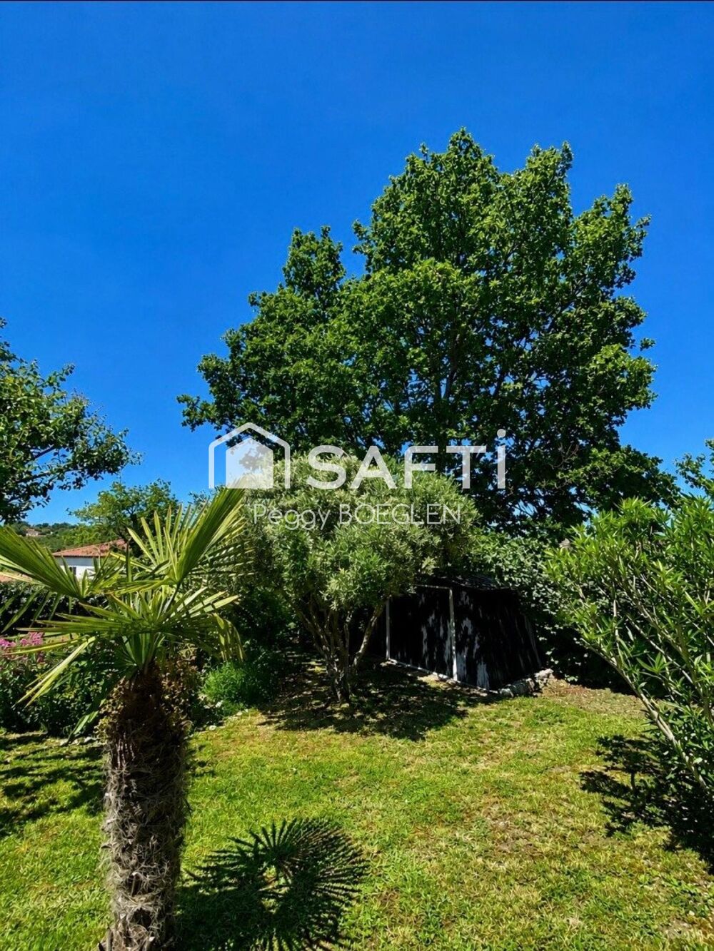 Vente Maison SUPERBE MAISON DE PLAIN PIED INDIVIDUELLE DANS UN QUARTIER RESIDENTIEL DE LABASTIDE MARNHAC Labastide-marnhac