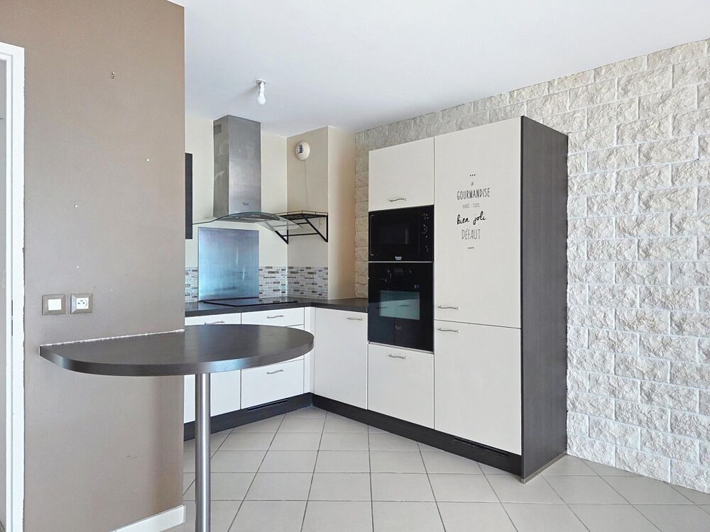 Vente Appartement T3 lumineux avec balcon et double parking, idéal pour bien démarrer ! Mantes-la-ville