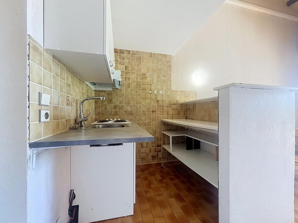 Vente Appartement Peymeinade : T2 en Duplex + 2 stationnements au calme. Peymeinade