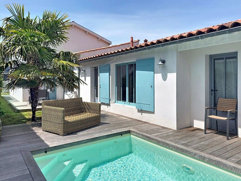 MAISON 4 CHAMBRES CLÉ EN MAIN AVEC PISCINE CHAUFFÉE ET SPACIEUSE PIÈCE DE VIE