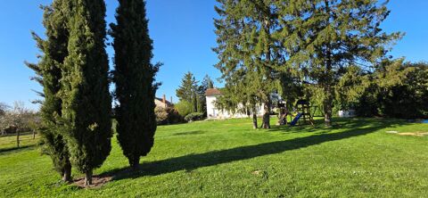   Belle maison 5 chambres bureau terrain clos Maison - 8 pi�ce(s) - 252 m�