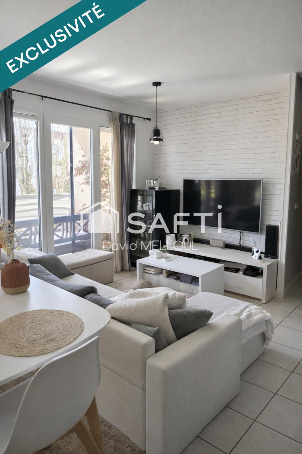 T2 Récent, avec terrasse + place de parking privative
