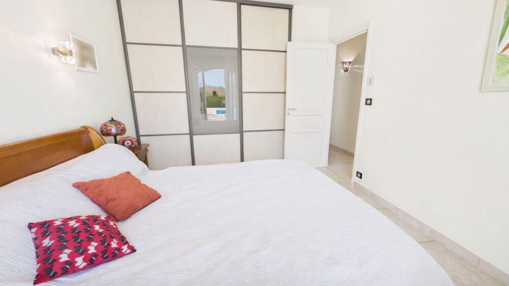 Villa 127 M2 Plain-pied avec piscine, calme absolu