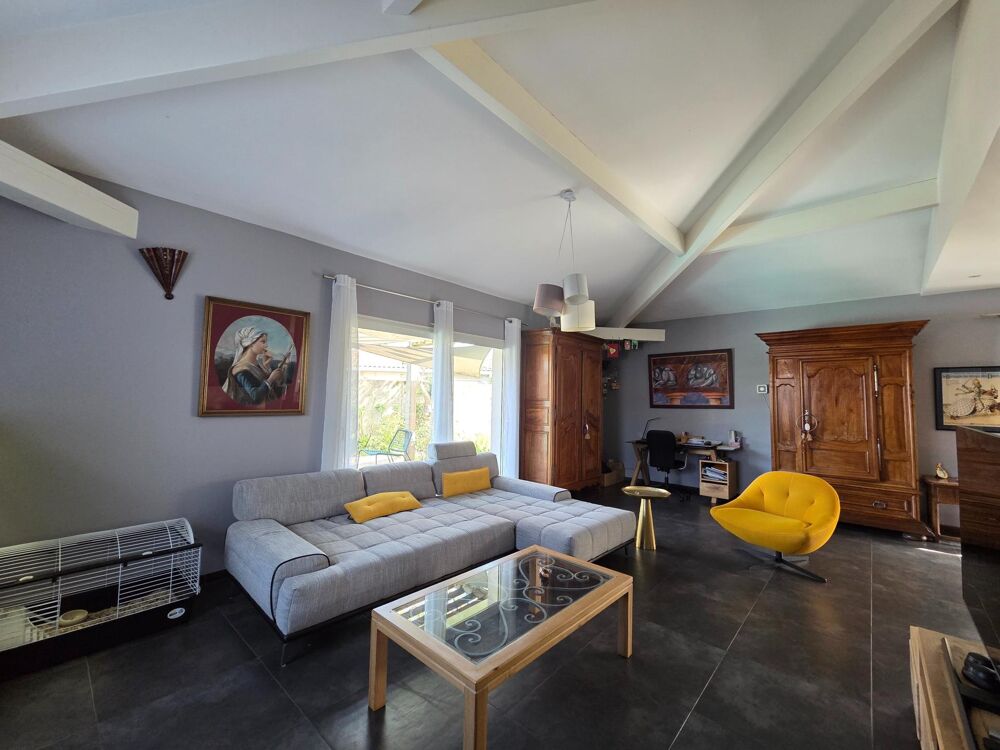 Vente Maison Ludon – Maison 169m², 5 ch, piscine, garage, sans vis-à-vis Ludon-medoc
