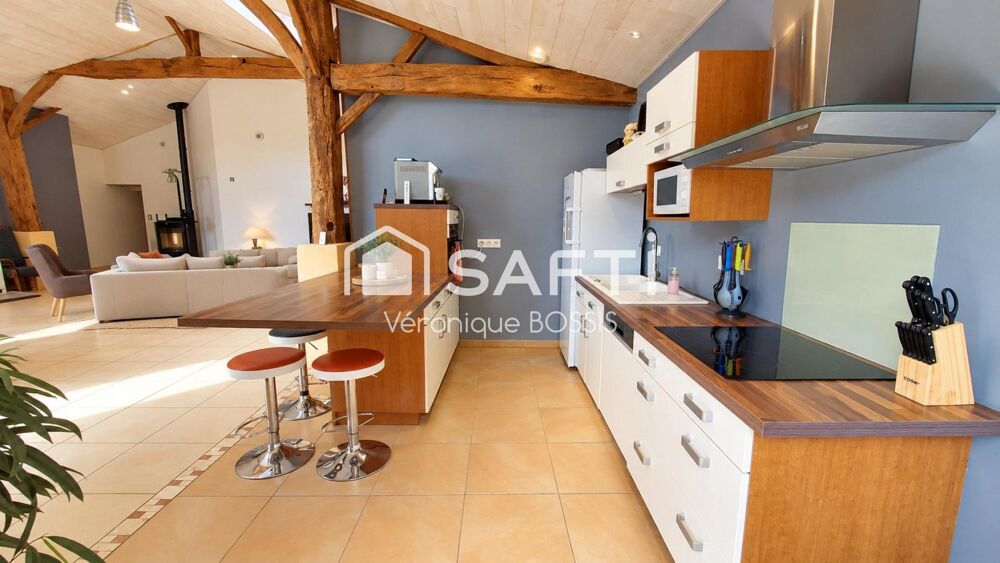 Vente Maison Vendée : Grange rénovée de caractère de 248m2 : charme, espace et sérénité à la campagne Sainte-flaive-des-loups