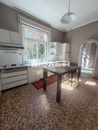  Maison à vendre 10 pièces 238 m²