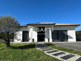 Vente Maison Maison récente de 143 m² avec piscine – Environnement calme à Croignon Creon