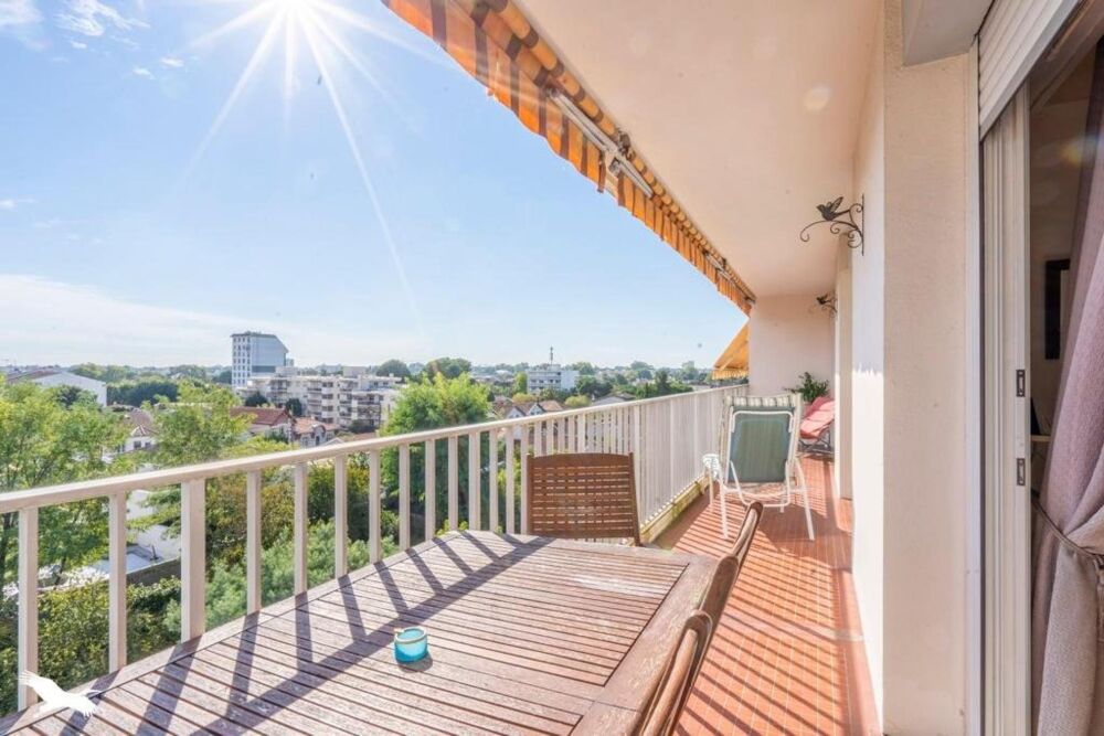 Vente Appartement Appartement familial  3 chambres plein de lumière Bordeaux