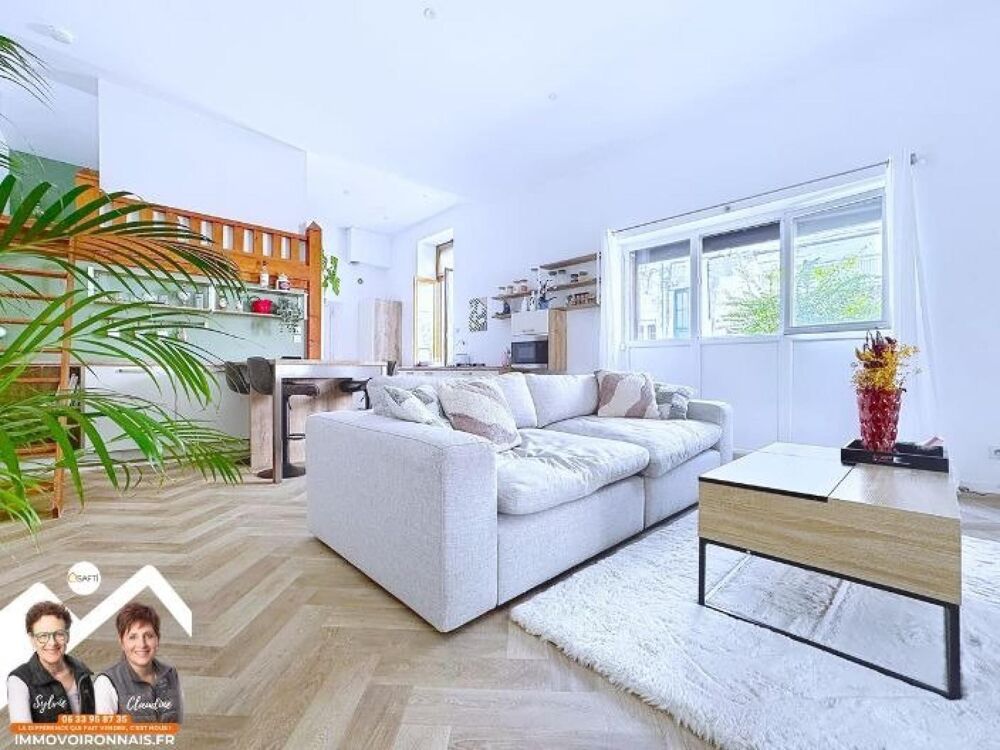 Voiron gare, appartement de 53 m² entièrement rénové avec mezzanine et cave