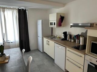  Immeuble � vendre 180 m�