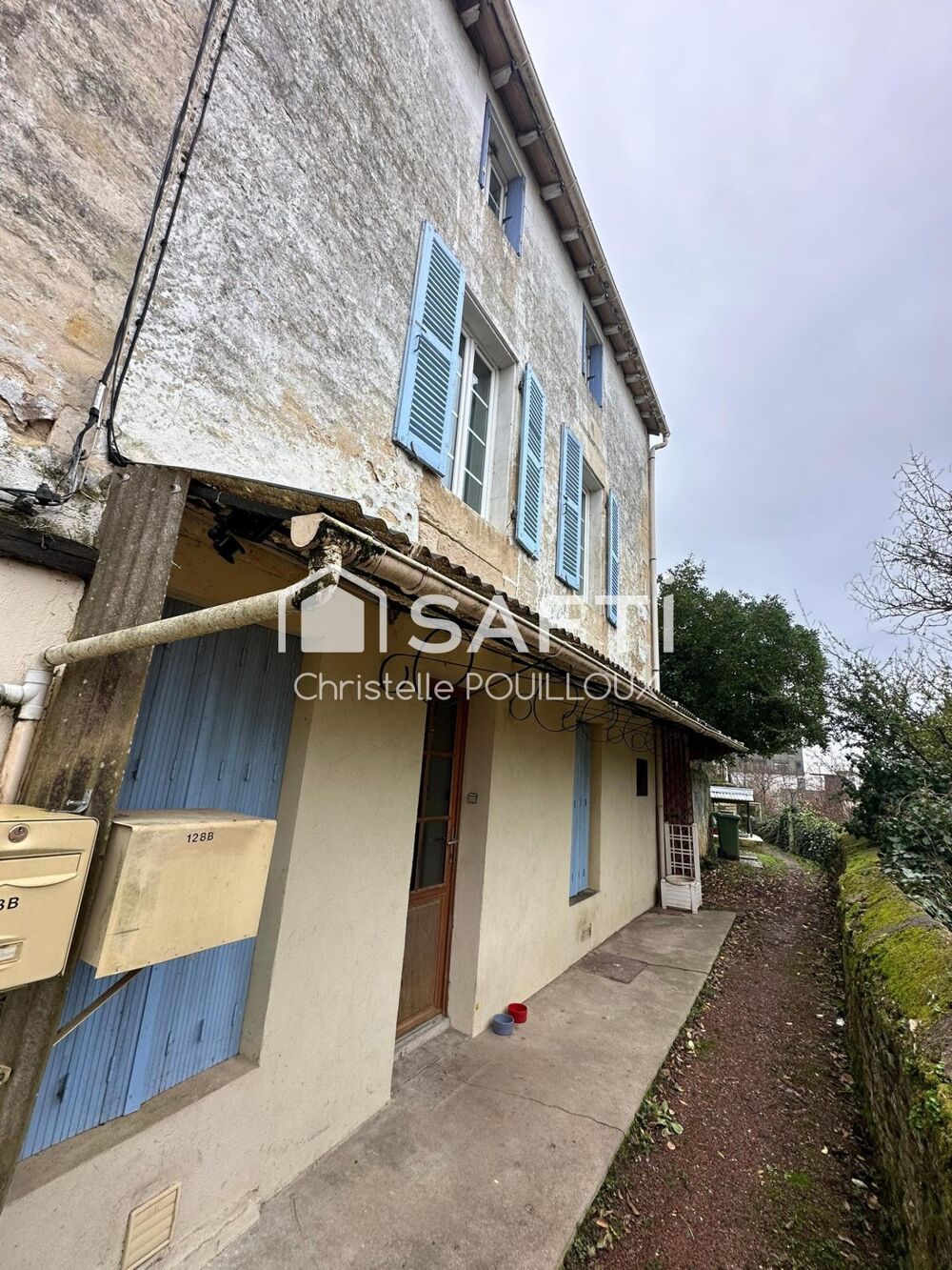 Maison 6 pièces 95 m² · à Niort · 95 m² · 130 000 €