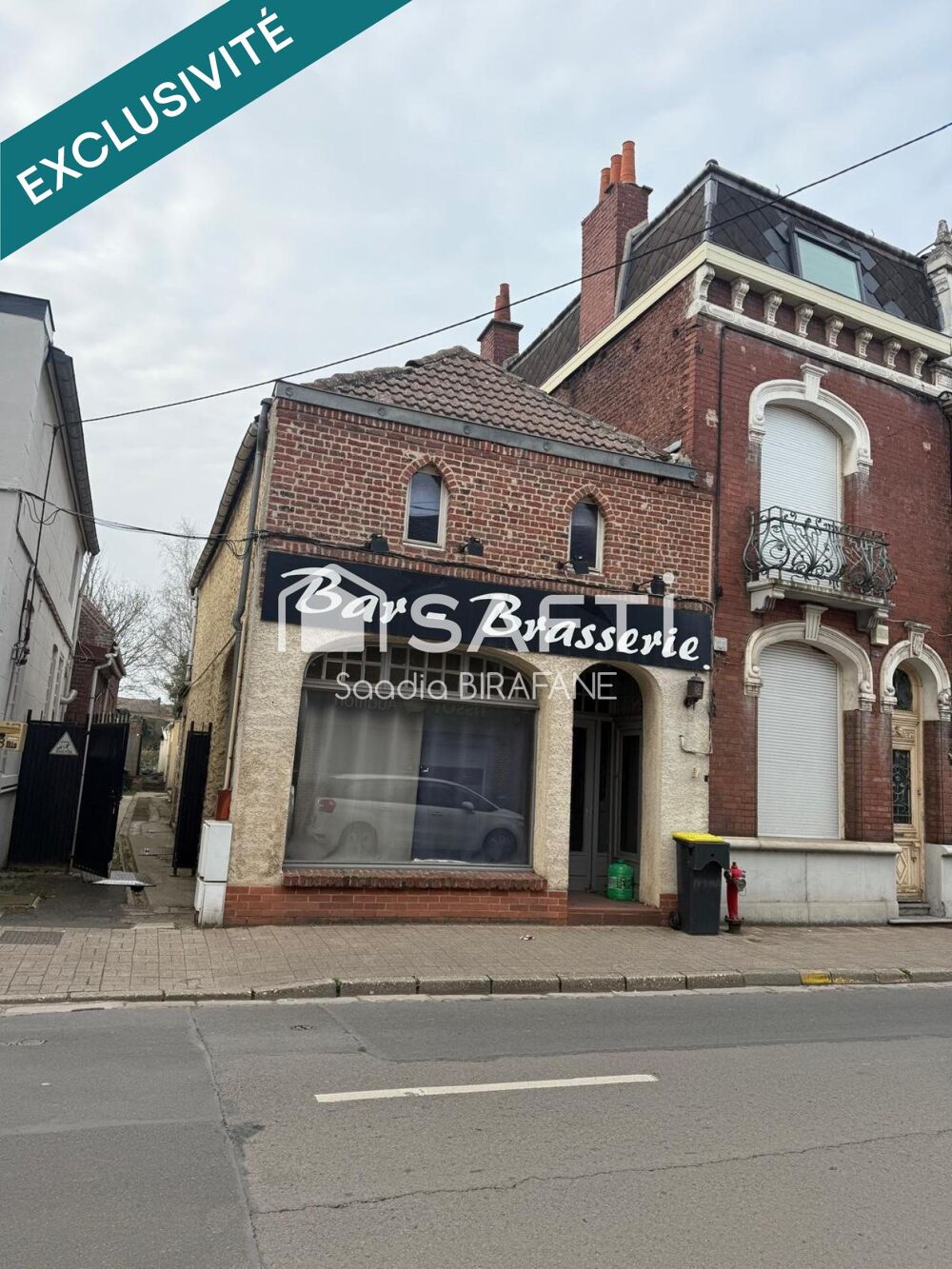   Local commercial avec jardin 
