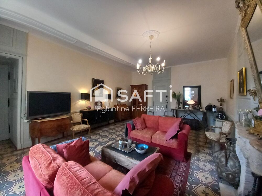 Vente Maison INDRE (36), HOTEL PARTICULIER DU XVIIe SIECLE AVEC GITES Issoudun