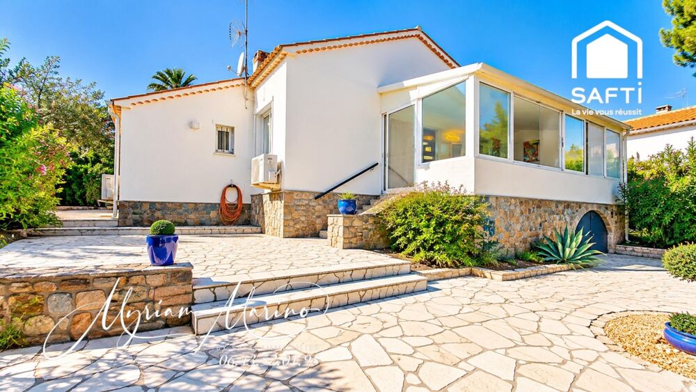 Saint-Aygulf  Villa rénovée 100 m², vue mer, studio indépendant, plages à pied