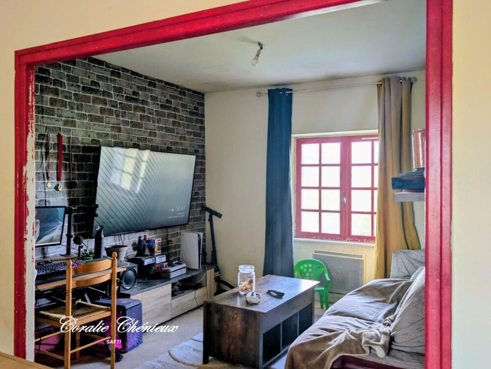 Vente Maison Belle maison avec 2 logements Ydes