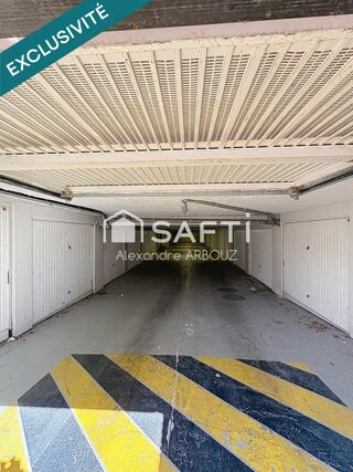  Parking / Garage à vendre 15 m²