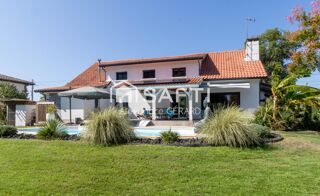  Maison � vendre 8 pi�ces 230 m�