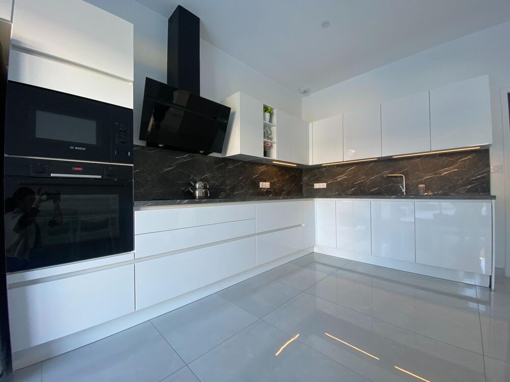 � vendre  Maison Dompierre-sur-Mer (17139)