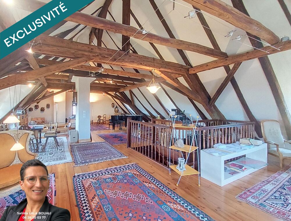 Maison 11 pièces 325 m² · à Folgensbourg · 325 m² · 995 000 €