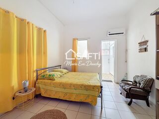  Appartement à louer 3 pièces 82 m²