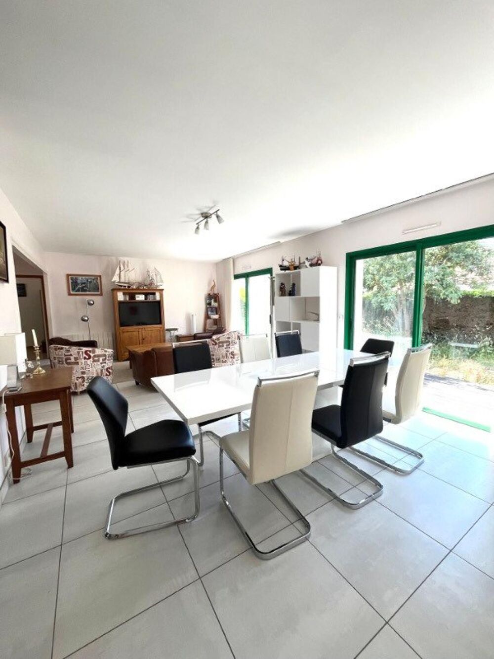 Maison de plain pied 4 chambres: 150m des commerces