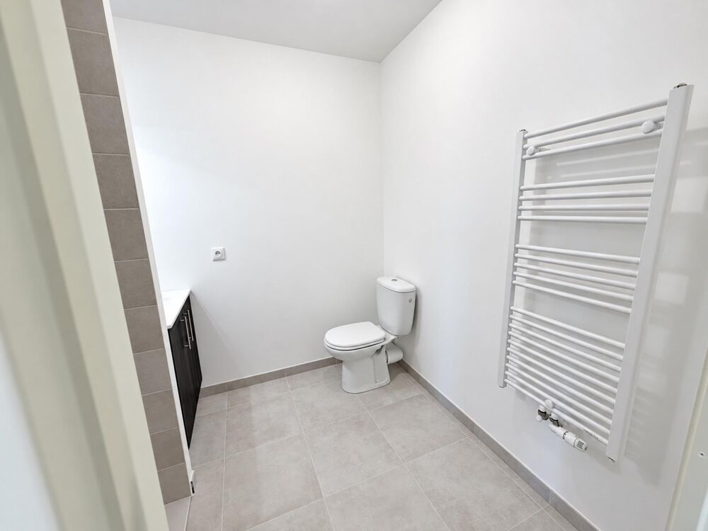 Vente Appartement a découvrir; un beau T2 neuf de 44,50 lumineux et parfaitement agencé, bénéficiant dune agréable loggia de 7m2 Cenon