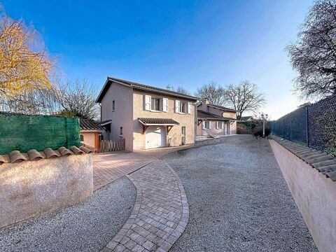   Maison 7 pi�ces 182 m2 Maison - 7 pi�ce(s) - 182 m�