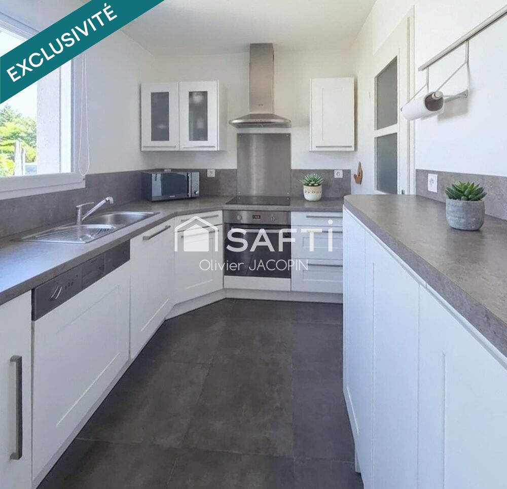 Vente Maison Une opportunité rare en plein bourg de Lannilis ! Lannilis