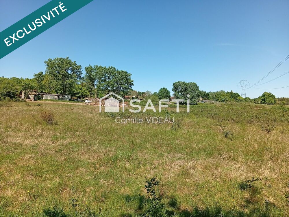 Bâtiments de 425m2, et terrain de 9663m2