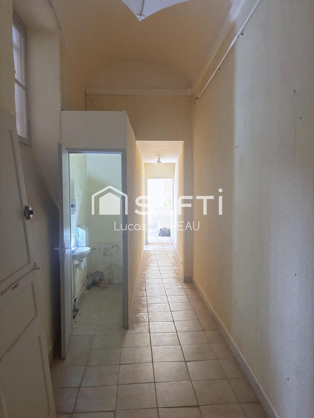 Plateau de 100m2 à rénover