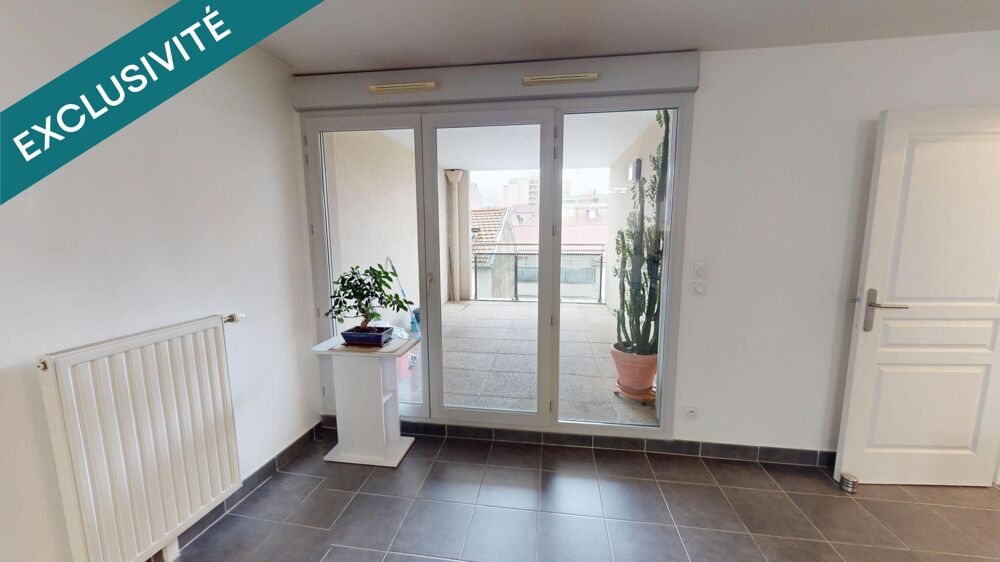 Vente Appartement T3 TBE de 70m² avec Terrasse et parking Villeurbanne