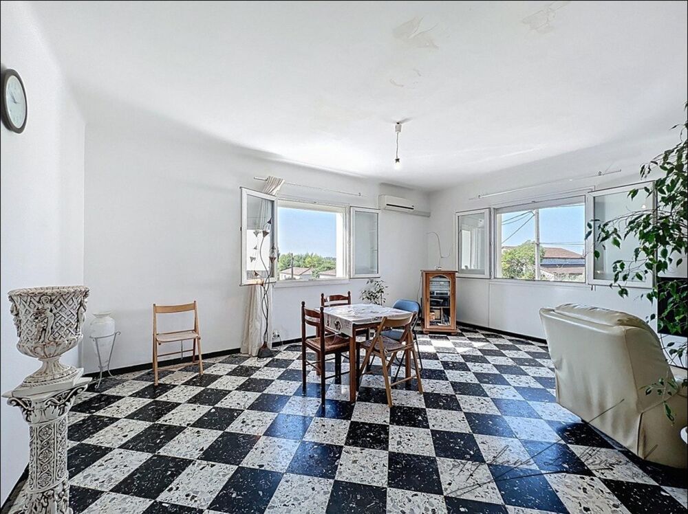 Vente Maison Maison 3 chambres avec grand jardin et garage à 1 minute d'Alès Saint-privat-des-vieux