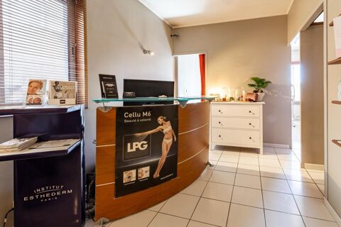 Fonds de commerce - Salon de beauté - Le Beausset 50000 83330 Le beausset